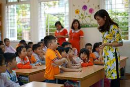 Tham quan trường tiểu học Lý Thái Tổ