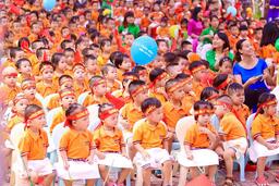 TƯNG BỪNG ĐÓN CHÀO LỄ KHAI GIẢNG NĂM HỌC 2016 - 2017