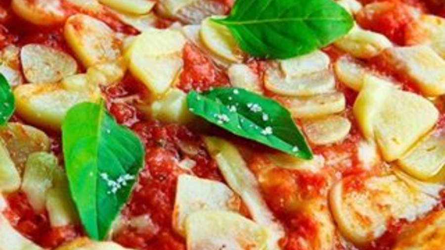 MewFood hiện tượng mới về "Khô Gà Lá Chanh"
