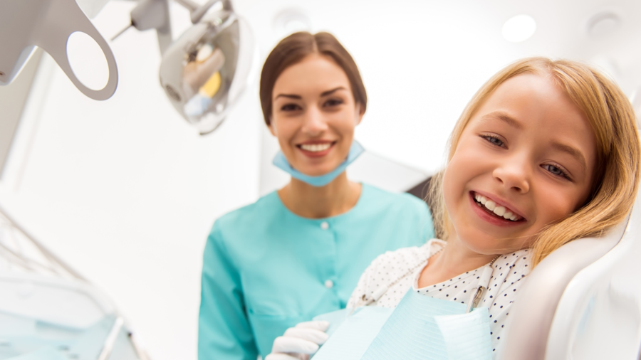 Ngày hội niềng răng – Tặng suất niềng răng 30 triệu, tặng tăm nước