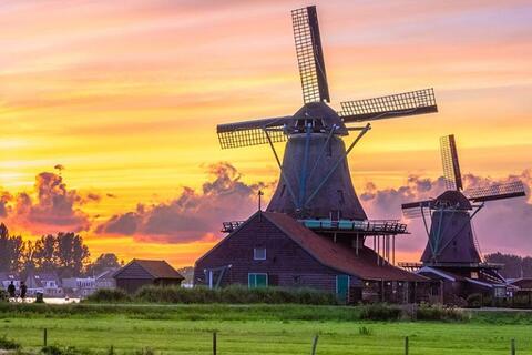 Cập nhật mẫu kính râm đi du lịch