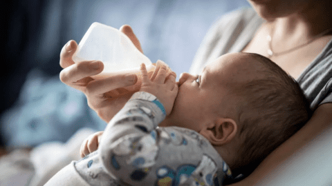 Bình sữa em bé tốt nhất bạn cần thử