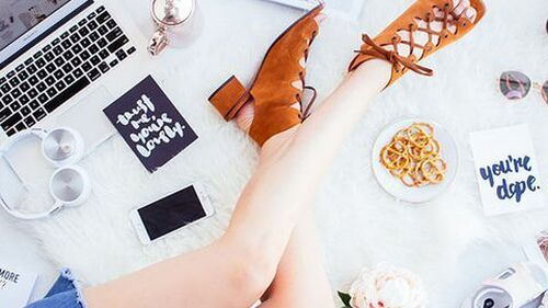 Điểm danh các kiểu giày xu hướng của năm 2018