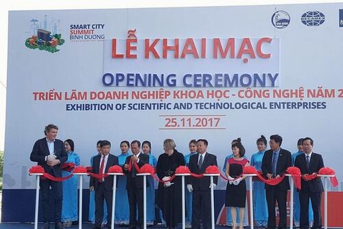 <a href="/hcc0023/tin-tuc/tin-tuc-su-kien" title="Tin tức - sự kiện" rel="dofollow">Tin tức - sự kiện</a>