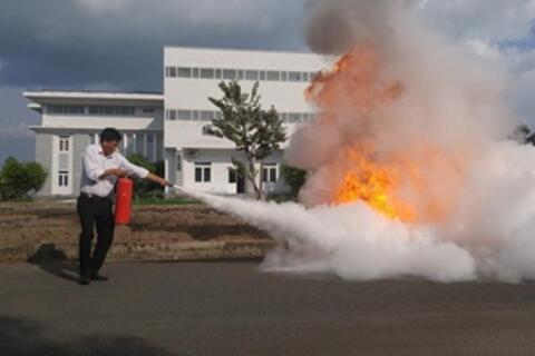 Chi cục Văn thư - Lưu trữ tổ chức tập huấn về công tác Phòng cháy chữa cháy tại Kho Lưu trữ lịch sử